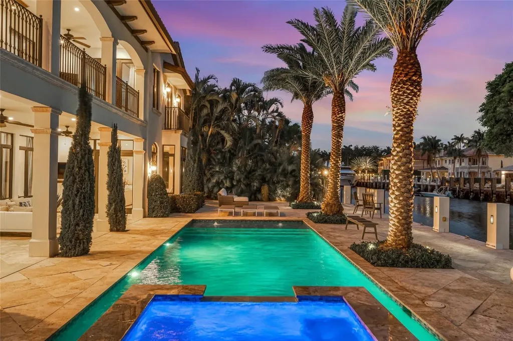 156 Fiesta Way Fort Lauderdale FL 33301