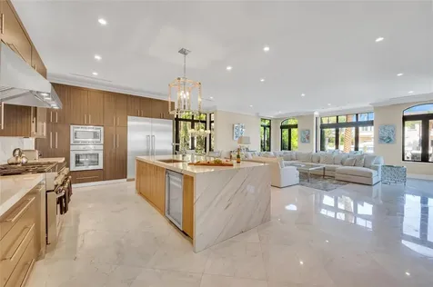 156 Fiesta Way Fort Lauderdale FL 33301