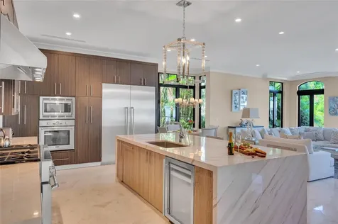 156 Fiesta Way Fort Lauderdale FL 33301