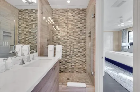 156 Fiesta Way Fort Lauderdale FL 33301