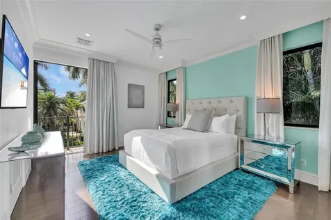 156 Fiesta Way Fort Lauderdale FL 33301