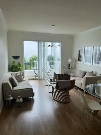 2401 NE 65th Street Fort Lauderdale FL 33308