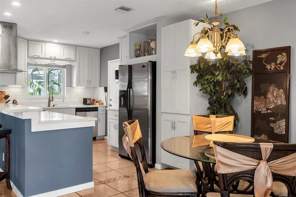 2100 SW 23rd Terrace Fort Lauderdale FL 33312