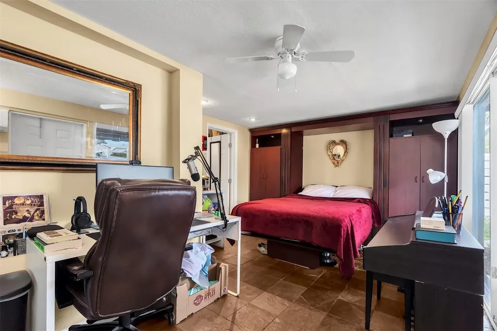 2100 SW 23rd Terrace Fort Lauderdale FL 33312