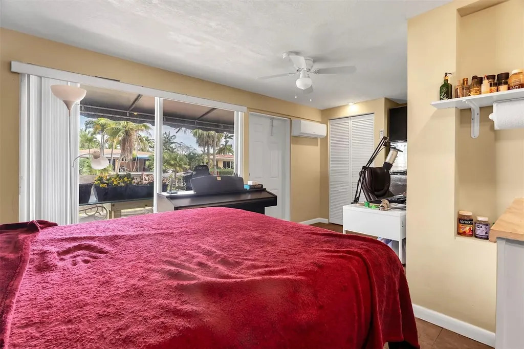 2100 SW 23rd Terrace Fort Lauderdale FL 33312