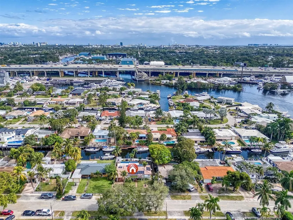 2100 SW 23rd Terrace Fort Lauderdale FL 33312