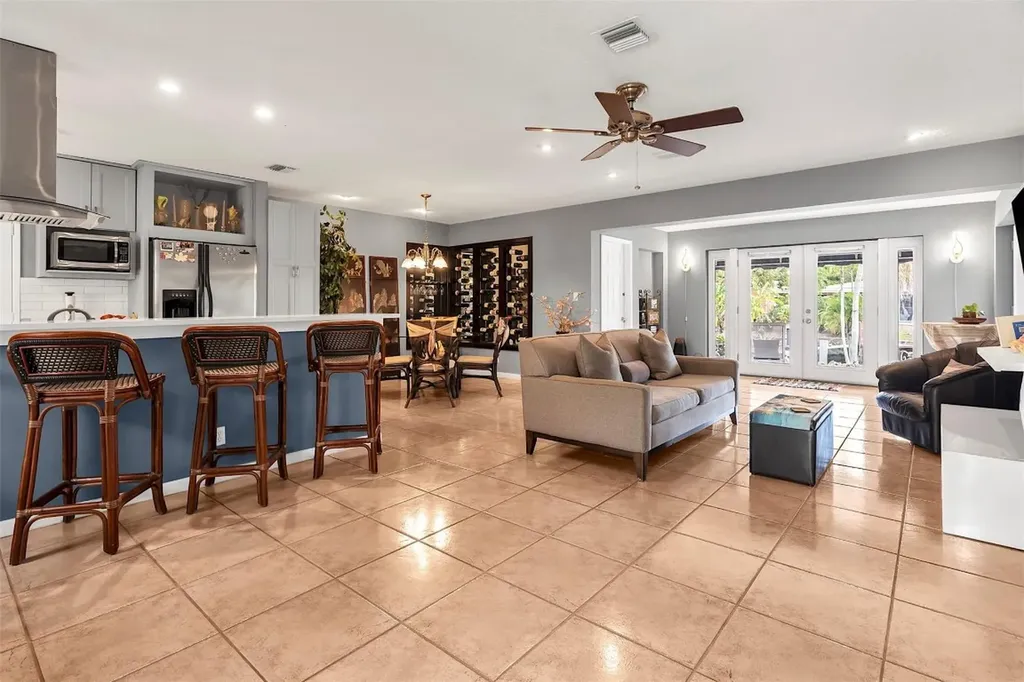 2100 SW 23rd Terrace Fort Lauderdale FL 33312