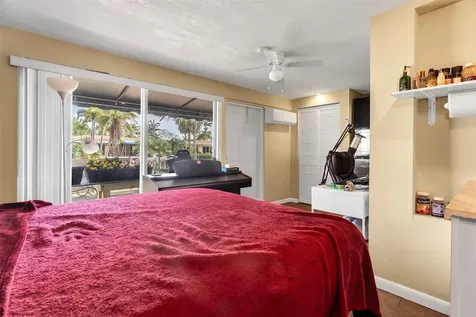 2100 SW 23rd Terrace Fort Lauderdale FL 33312