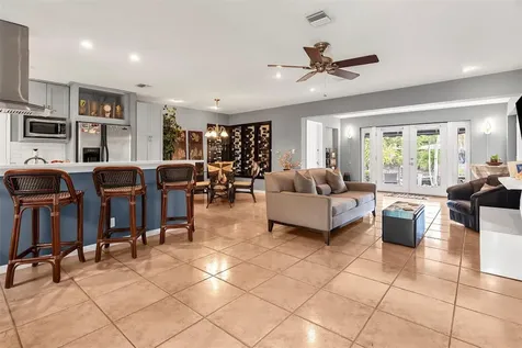 2100 SW 23rd Terrace Fort Lauderdale FL 33312