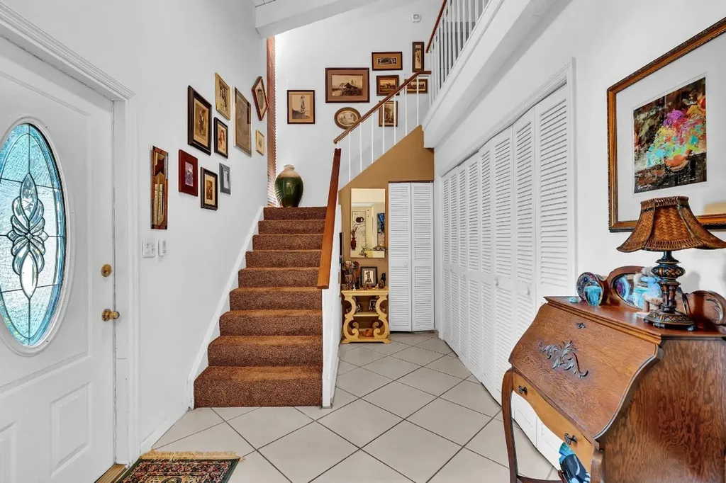 9050 Jacaranda Lane Plantation FL 33324