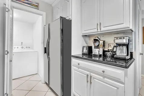 9050 Jacaranda Lane Plantation FL 33324