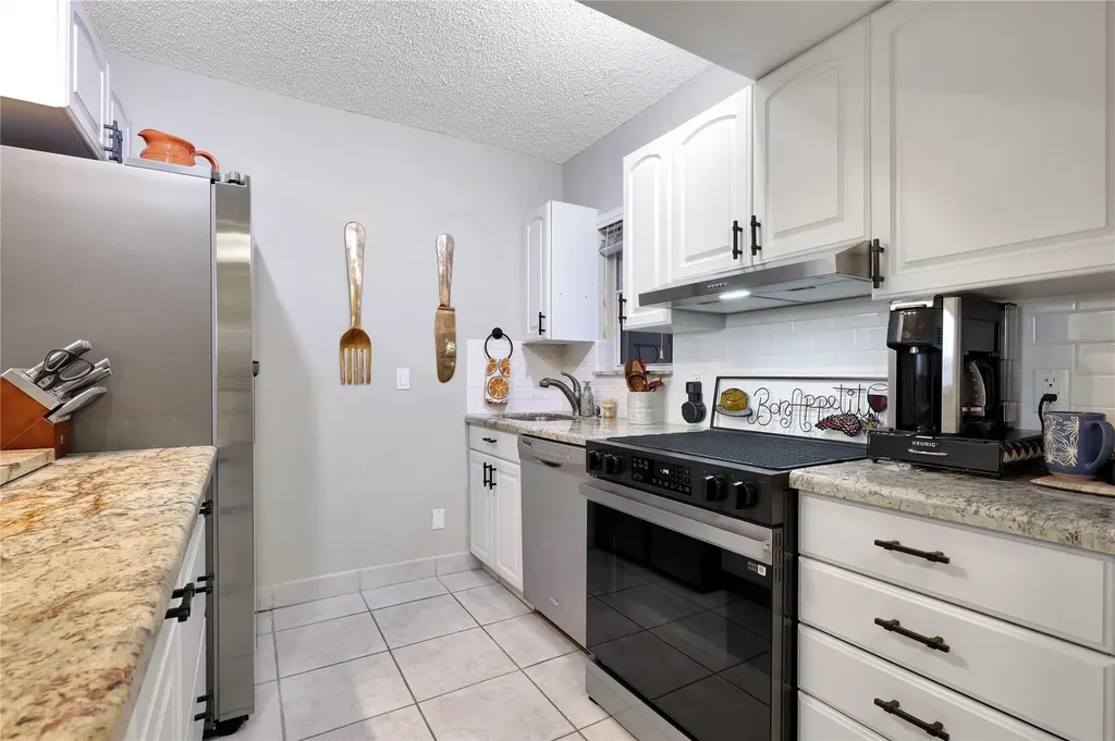 3050 NE 47th Court Fort Lauderdale FL 33308