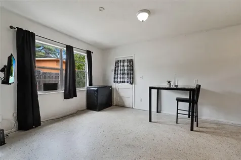 2802 Avenue G Fort Pierce FL 34947