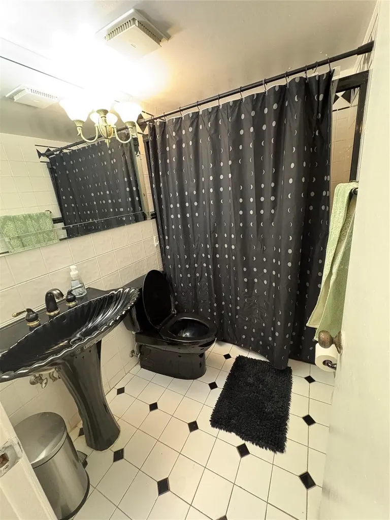6207 Coral Lake Drive Pompano Beach FL 33063