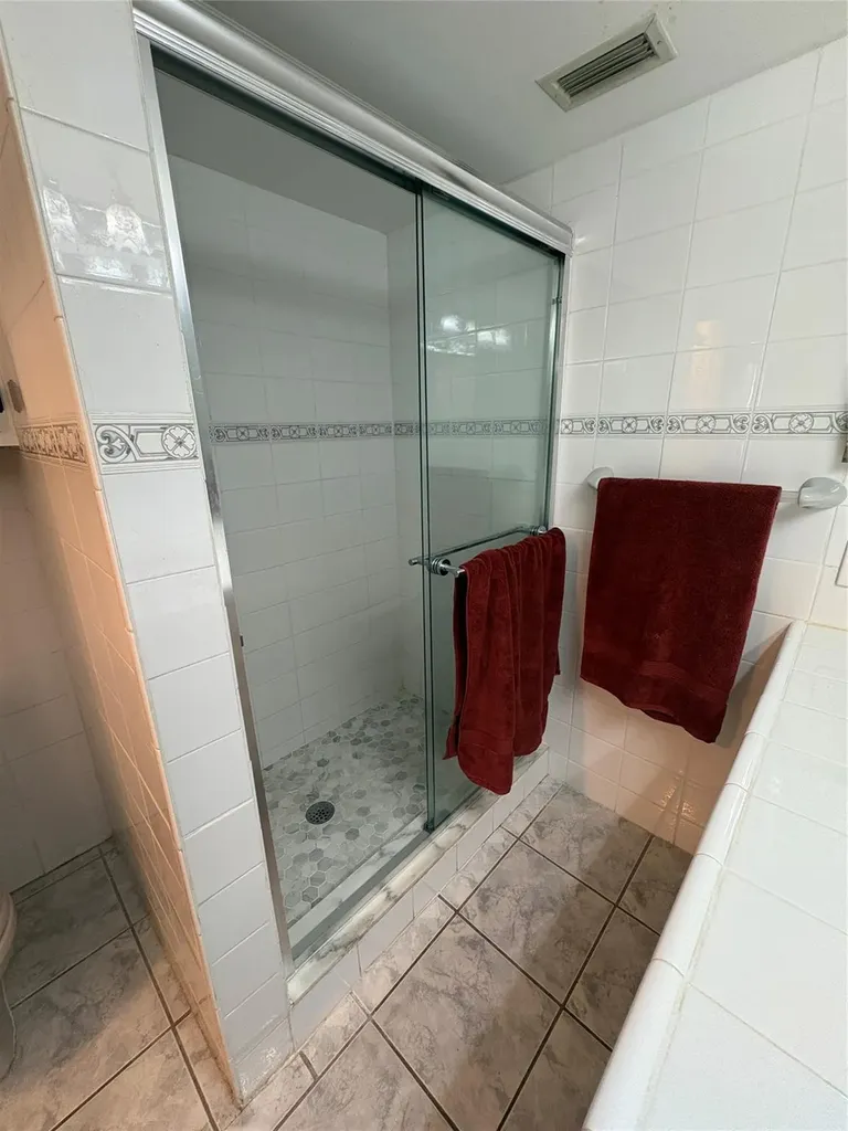 6207 Coral Lake Drive Pompano Beach FL 33063