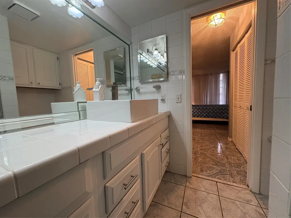 6207 Coral Lake Drive Pompano Beach FL 33063
