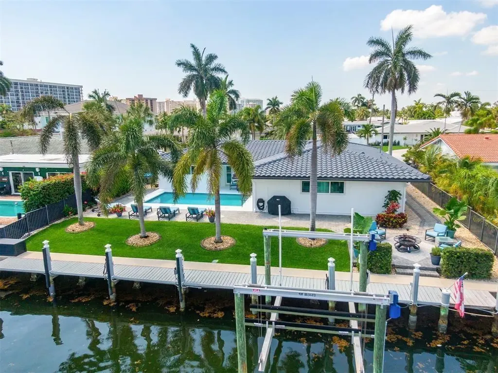 2791 NE 9th Court Pompano Beach FL 33062