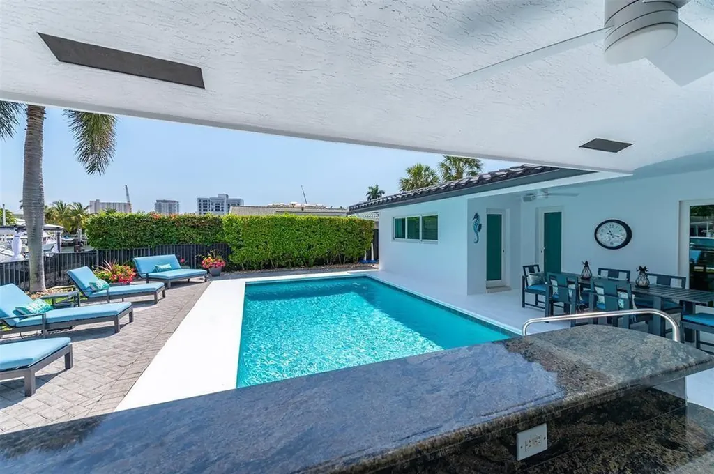 2791 NE 9th Court Pompano Beach FL 33062
