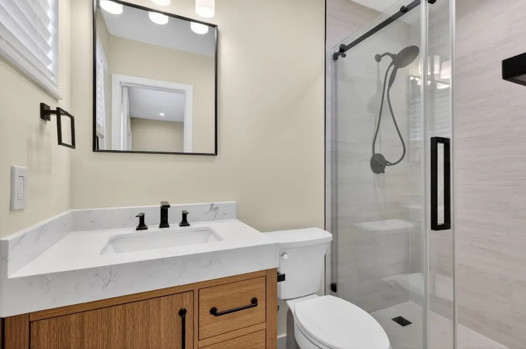 2125 NE 56th Court Fort Lauderdale FL 33308