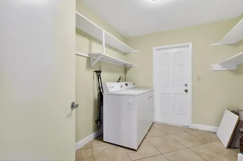 2125 NE 56th Court Fort Lauderdale FL 33308