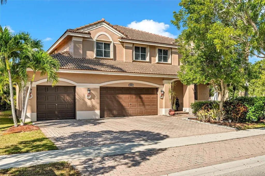 1551 Blue Jay Circle Weston FL 33327