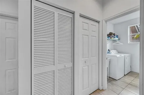 1551 Blue Jay Circle Weston FL 33327
