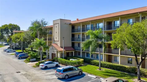900 SW 142nd Avenue Pembroke Pines FL 33027