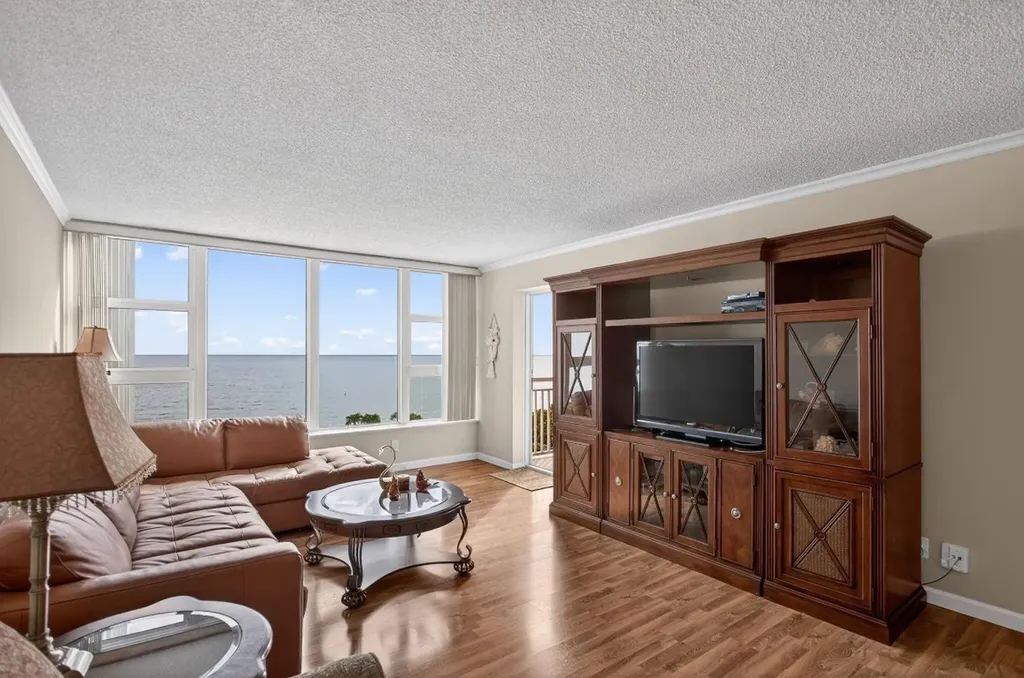 1620 S Ocean Boulevard Pompano Beach FL 33062