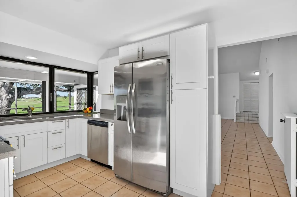 661 Hollows Circle Deerfield Beach FL 33442