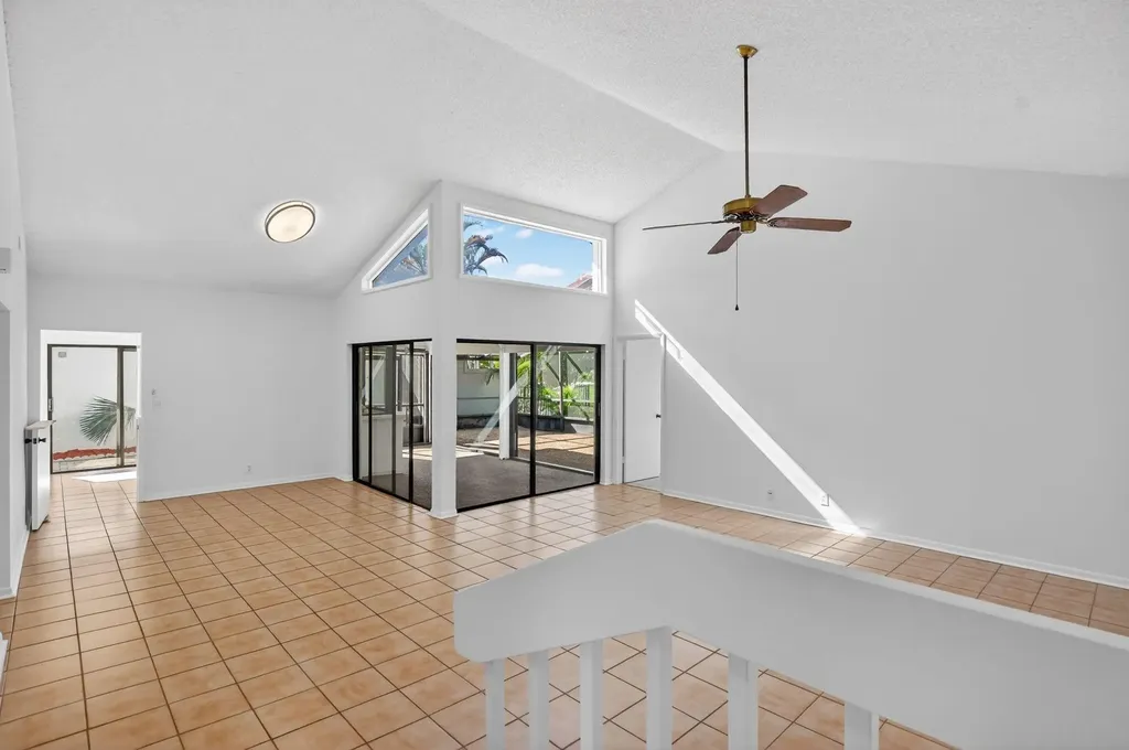 661 Hollows Circle Deerfield Beach FL 33442