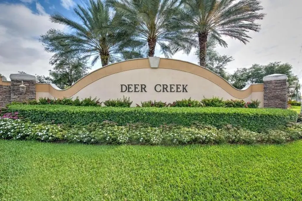 661 Hollows Circle Deerfield Beach FL 33442