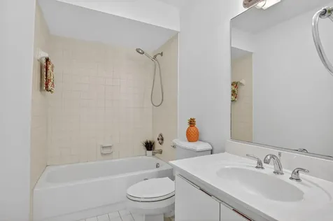 661 Hollows Circle Deerfield Beach FL 33442