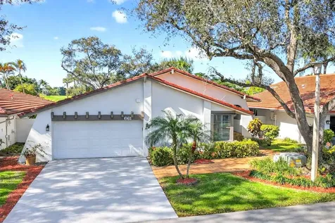 661 Hollows Circle Deerfield Beach FL 33442