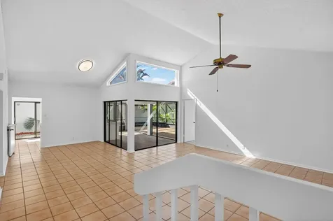661 Hollows Circle Deerfield Beach FL 33442