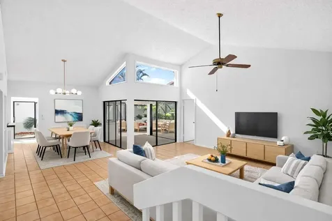 661 Hollows Circle Deerfield Beach FL 33442