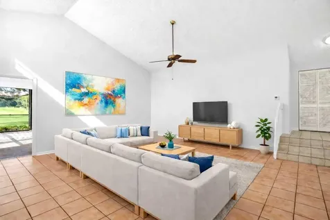 661 Hollows Circle Deerfield Beach FL 33442
