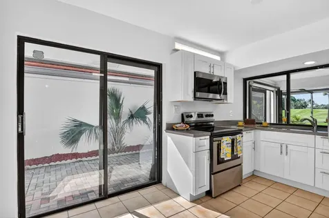 661 Hollows Circle Deerfield Beach FL 33442