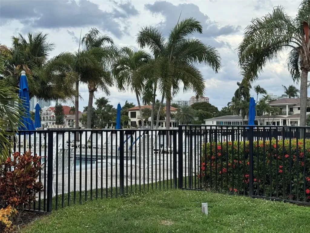 6219 Bay Club Drive Fort Lauderdale FL 33308