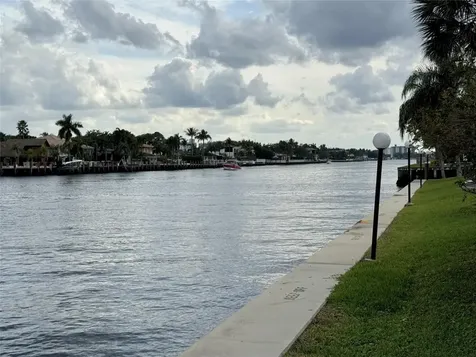 6219 Bay Club Drive Fort Lauderdale FL 33308