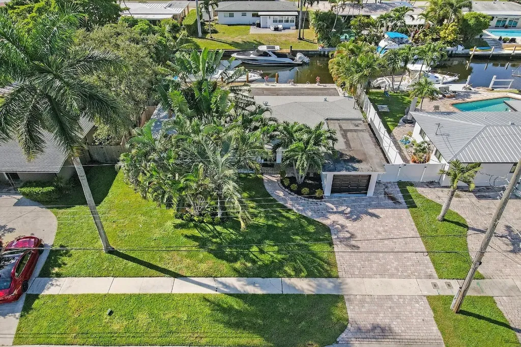 1701 SW 22nd Avenue Fort Lauderdale FL 33312