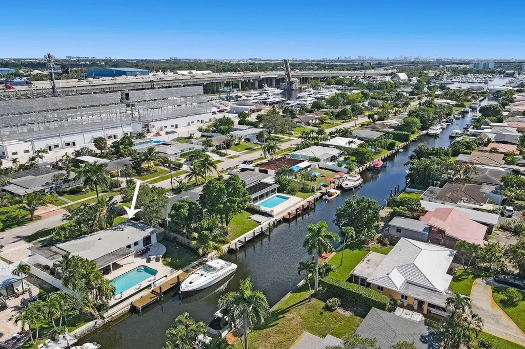 1701 SW 22nd Avenue Fort Lauderdale FL 33312