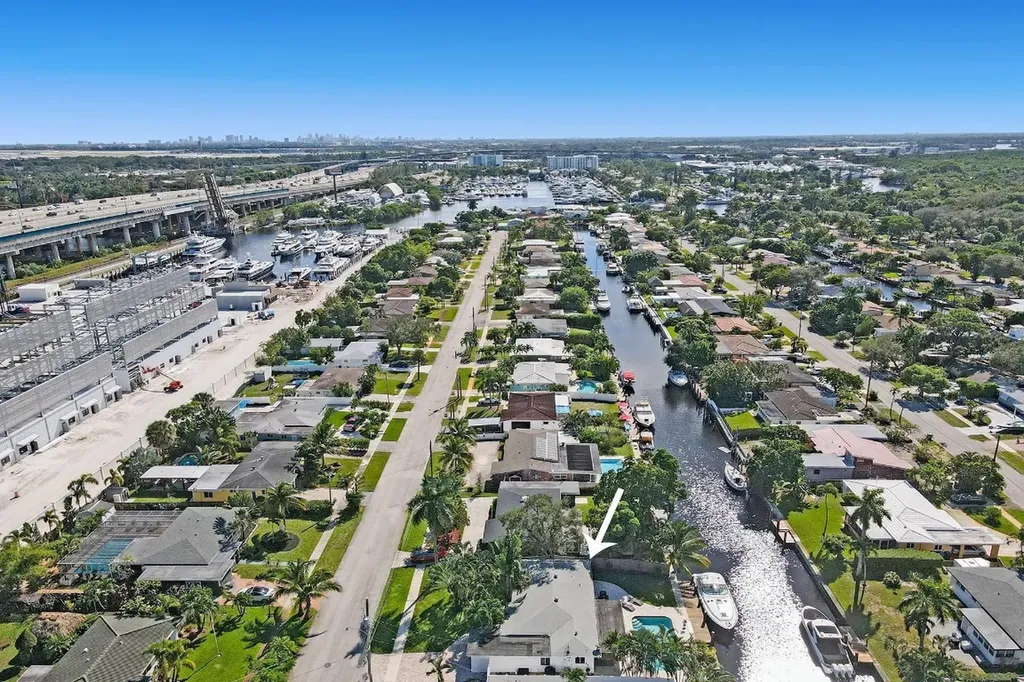 1701 SW 22nd Avenue Fort Lauderdale FL 33312