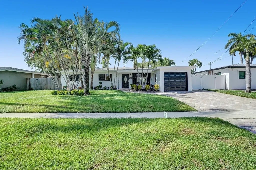 1701 SW 22nd Avenue Fort Lauderdale FL 33312