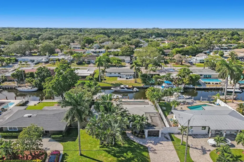 1701 SW 22nd Avenue Fort Lauderdale FL 33312