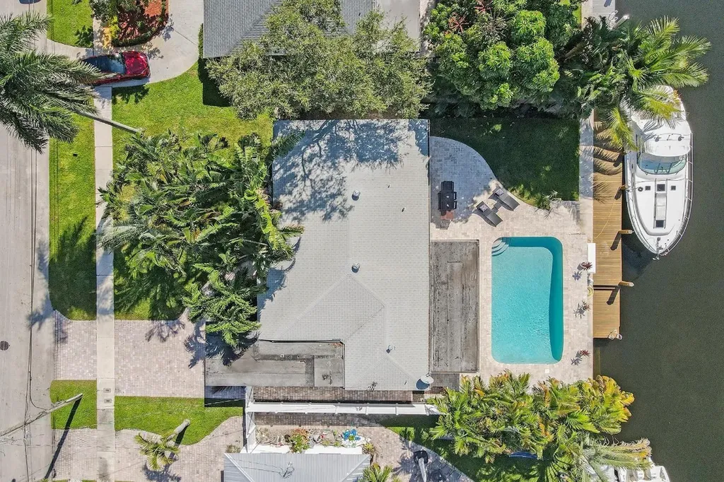 1701 SW 22nd Avenue Fort Lauderdale FL 33312