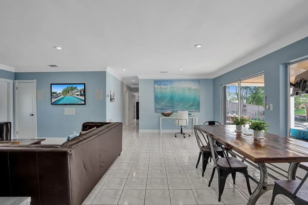 1701 SW 22nd Avenue Fort Lauderdale FL 33312