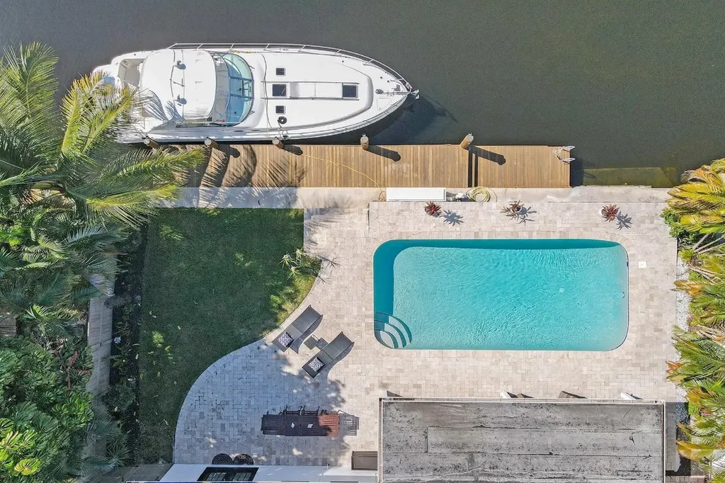 1701 SW 22nd Avenue Fort Lauderdale FL 33312