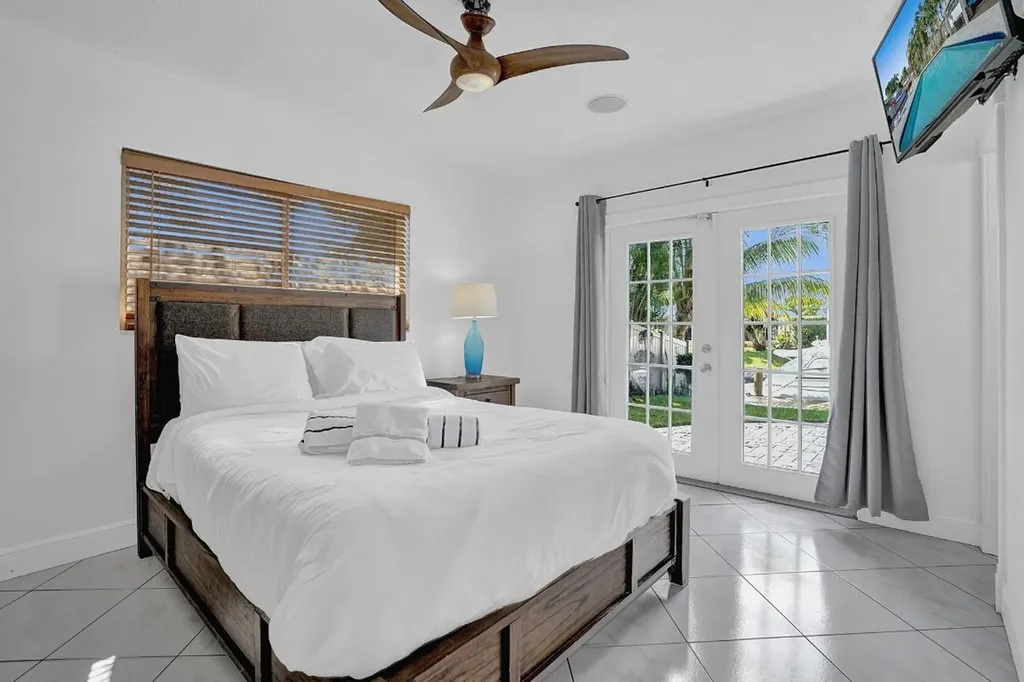 1701 SW 22nd Avenue Fort Lauderdale FL 33312