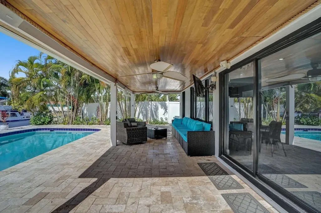1701 SW 22nd Avenue Fort Lauderdale FL 33312