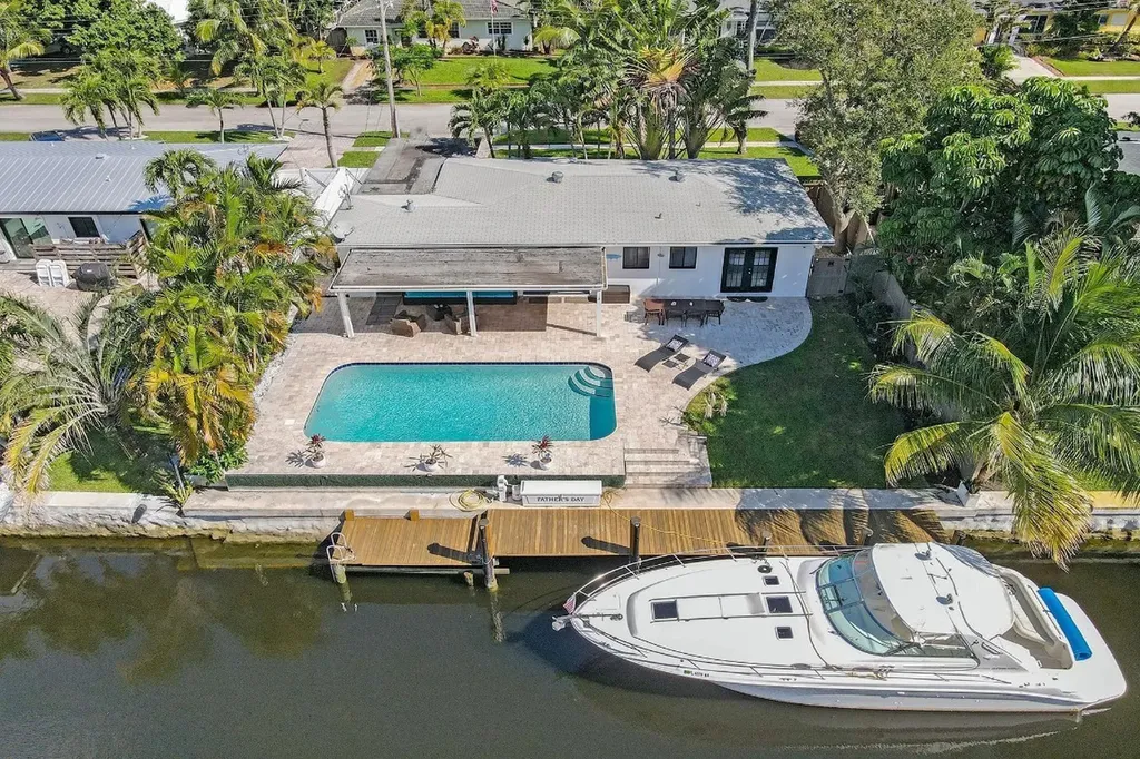 1701 SW 22nd Avenue Fort Lauderdale FL 33312